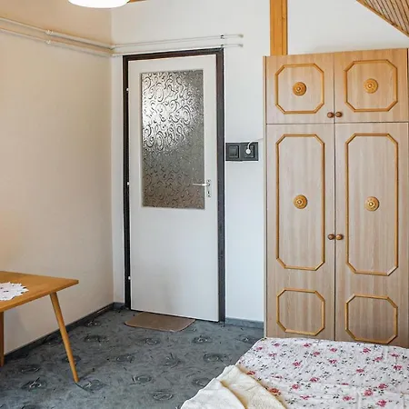 Stunning In Abrahamhegy W/ Wifi And 2 Bedrooms Apartman *